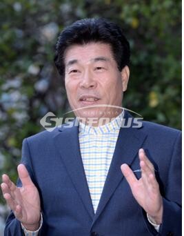 노병한 칼럼니스트