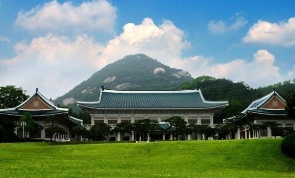 청와대는 신임 국민소통수석과 시민사회수석 그리고 경제보좌관 내정자를 발표했다 / ⓒ청와대