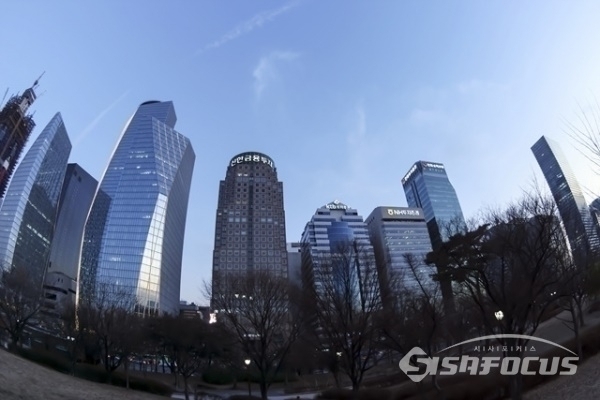 사진은 기사내용과 직접적인 관련없는 여의도 건물들 모습 / ⓒ시사포커스DB