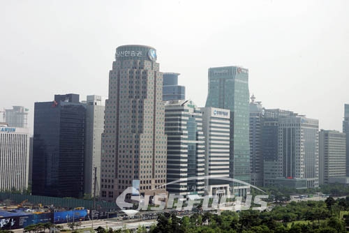 사진은 기사내용과 직접적인 관련없는 여의도 증권가 풍경 / ⓒ시사포커스DB