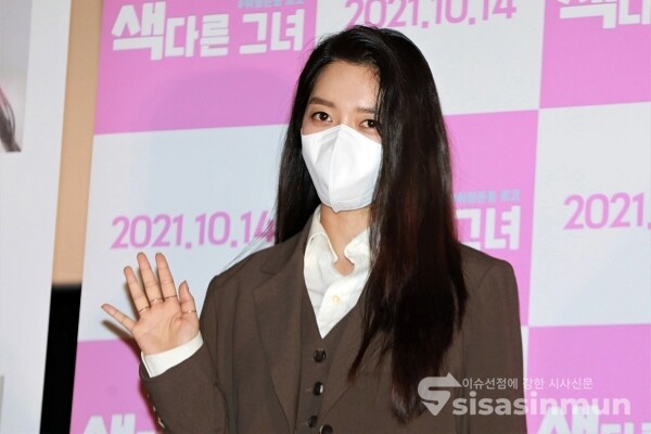 배우 김찬미가 포토타임을 가지고 있다. [사진 / 오훈 기자]