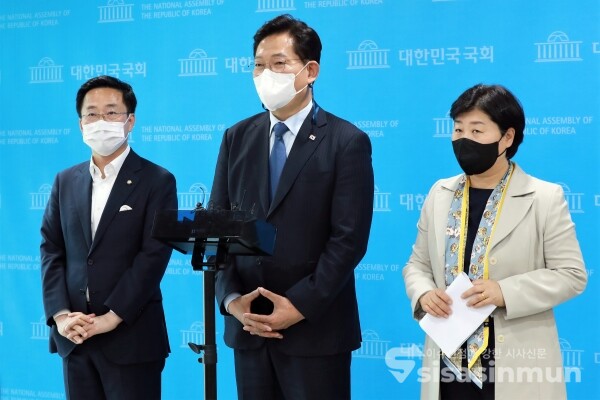 송영길 서울시장후보가 기자회견을 하고 있다. [사진 /오훈 기자]