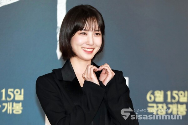 배우 박은빈이 포토타임을 가지고 있다. [사진 / 오훈 기자]