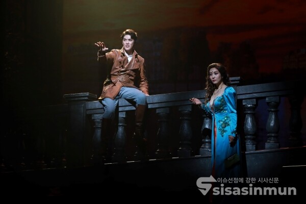 '마타하리'역의 옥주현이 열연을 펼치고 있다. [사진 /오훈 기자]