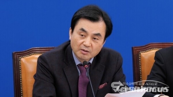 안규백 더불어민주당 전당대회준비위원장이 발언하고 있다. 사진 / 시사신문DB