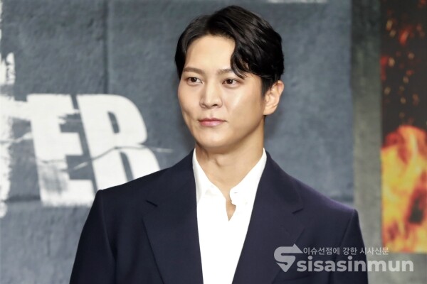 배우 주원이 포토타임을 가지고 있다. [사진 / 오훈 기자]