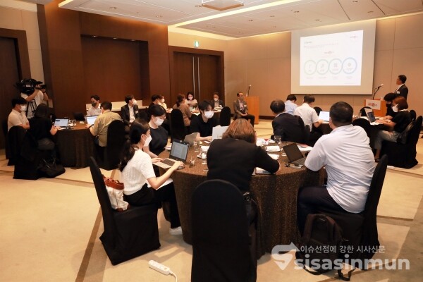 18일 모코엠시스가 기자간담회를 가지고 있다. [사진 /오훈 기자]