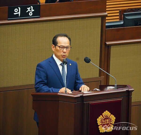 마포구 출신 국민의힘 소속 소영철 시의원이 '마포 소각장 건설계획 백지화'를  주장하고있다. 사진/유우상 기자