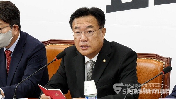 정진석 국민의힘 비상대책위원장이 발언하고 있다. 사진 / 시사신문DB