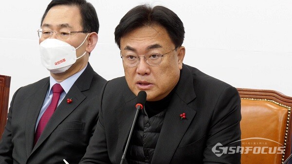 국민의힘 정진석 비상대책위원장이 15일 오전 서울 여의도 국회에서 열린 국민의힘 비상대책위원회의에서 발언하고 있다. 사진 / 권민구 기자