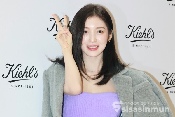 걸그룹 오마이걸 멤버 아린이 포즈를 취하고 있다. [사진 /오훈 기자]