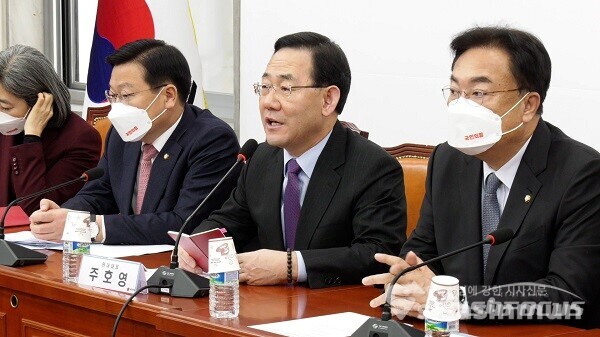 국민의힘 주호영 원내대표가 9일 오전 서울 여의도 국회에서 국민의힘 비상대책위원회의에서 발언하고 있다. 사진 / 권민구 기자