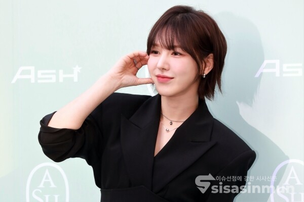 레드벨벳 웬디가 포즈를 취하고 있다. [사진 /오훈 기자]