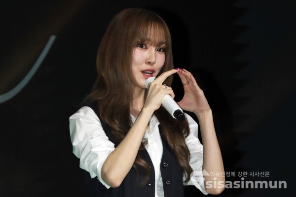 가수 유주가 기자간담회를 가지고 있다. [사진 / 오훈 기자]