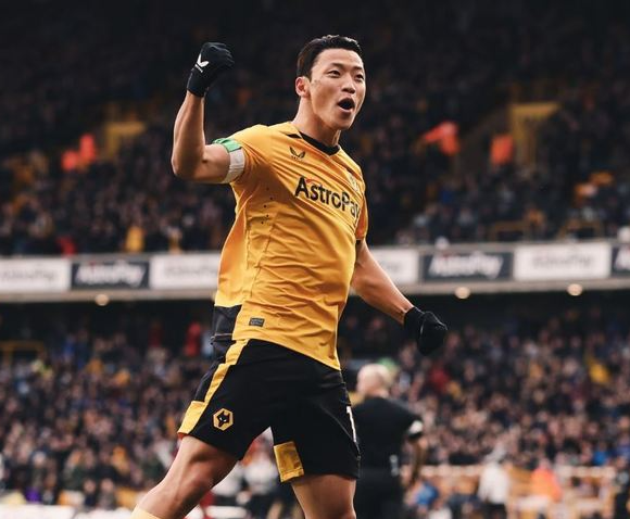 황희찬, 복귀 한 경기 만에 부상으로 리즈 유나이티드전 결장/ 사진: ⓒ울버햄튼 원더러스 소셜 미디어