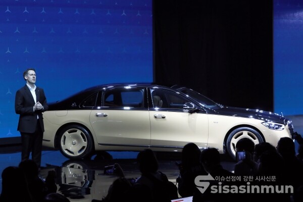 토마스 클라인 메르세데스-벤츠코리아 대표이사 사장이 발표를 하고 있다. [사진 /오훈 기자]