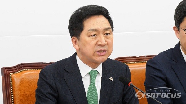 국민의힘 김기현 대표가 13일 오전 서울 여의도 국회에서 열린 최고위원회의에서 발언하고 있다. 사진 / 김경민 기자