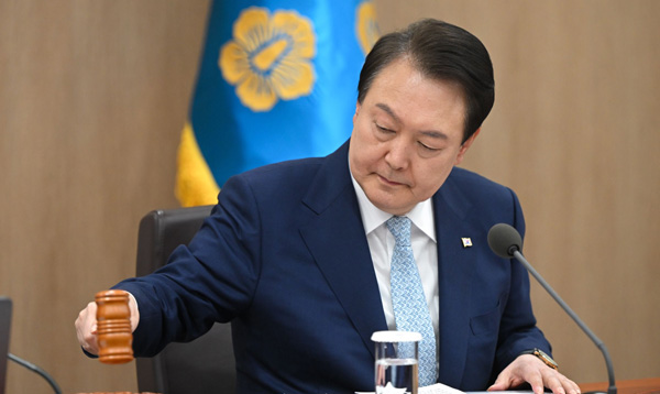 4일 윤석열 대통령은 2023년도 제14회 국무회의를 주재하고 있다 / ⓒ대통령실