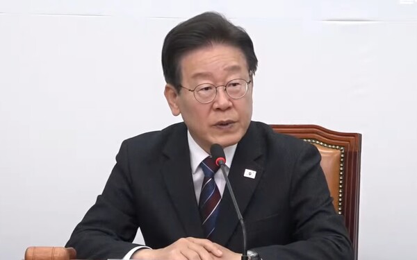 이재명 더불어민주당 대표가 17일 서울 여의도 국회에서 열린 최고위원회의에서 모두 발언을 하고 있다. 사진 / 시사포커스TV