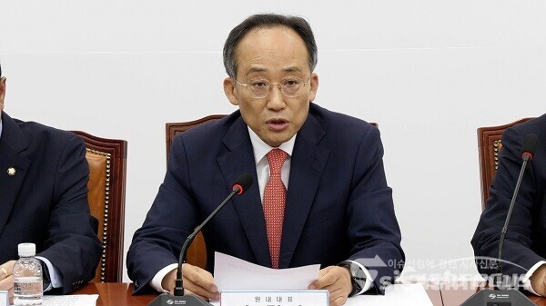 국민의힘 추경호 원내대표가 20일 오전 서울 여의도 국회에서 열린 비상대책위원회의에서 발언하고 있다. 사진 / 이 훈 기자