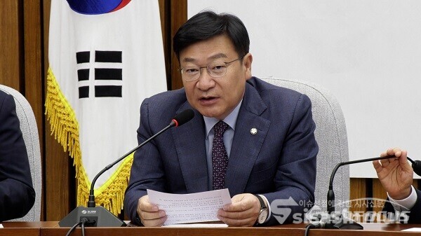 국민의힘 정점식 정책위의장이 17일 오전 서울 여의도 국회에서 국민의힘 원내대책회의에서 발언하고 있다. 사진 / 이 훈 기자