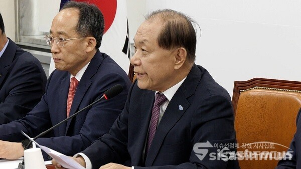 국민의힘 황우여 비상대책위원장이 20일 오전 서울 여의도 국회에서 열린 비상대책위원회의에서 발언하고 있다. 사진 / 이 훈 기자