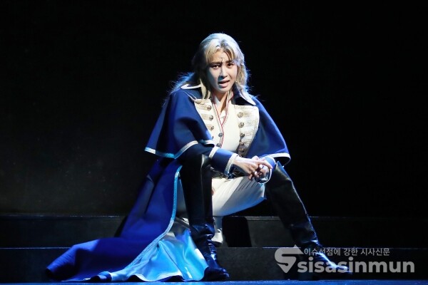 25일 배우 옥주현이 열연을 펼치고 있다. [사진 / 오훈 기자]