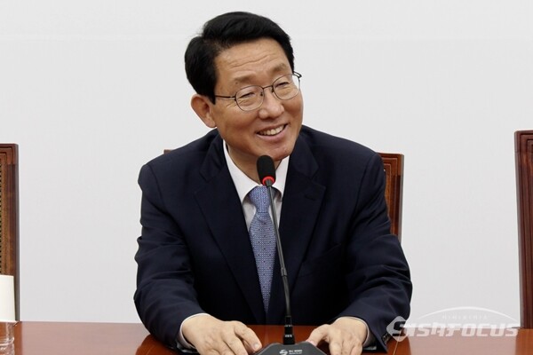 김상훈 국민의힘 의원이 지난 2일 당 정책위의장으로 내정된 뒤 국회에서 현안 관련 기자간담회를 하고 있다. 사진 / 이 훈 기자