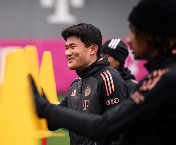 김민재, 이번 시즌  진통제 맞아가며24경기 모두 선발로 출전/ 사진: ⓒ바이에른 뮌헨