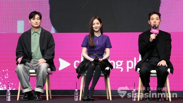 7일 윤성현 감독, 배우 지수, 박정민이 질의응답을 갖고 있다. [사진 /오훈 기자]