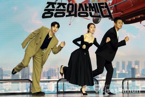 21일 배우 추영우, 하영, 주지훈이 포토타임을 갖고 있다. [사진 /오훈 기자]