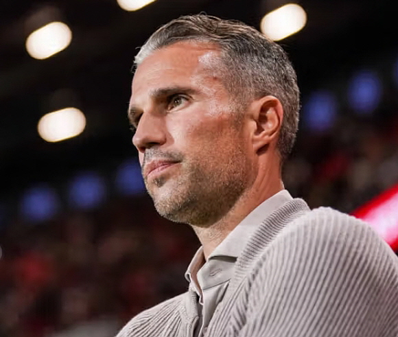 로빈 반 페르시, 친정팀 사령탑으로 부임.  ⓒ페예노르트 로테르담