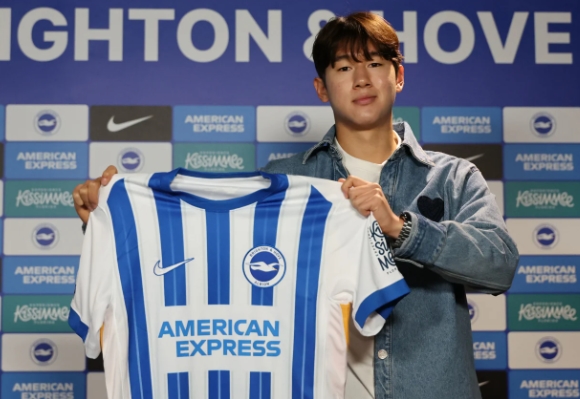 윤도영, 브라이턴과 계약 확정. ⓒ브라이턴 앤 호브 알비온
