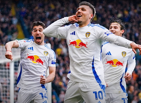 리즈, 스토크 시티전 6-0 완파하고 EPL 승격. ⓒ리즈 유나이티드