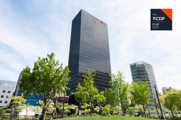 SK네트웍스가 CDP의 기업별 ESG등급 기후변화 대응 부문에서 2년 연속 '리더십 A' 등급을 획득했다. ⓒSK네트웍스