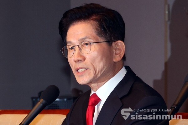 8일 김문수 국민의힘 대선 후보가 발언을 하고 있다.