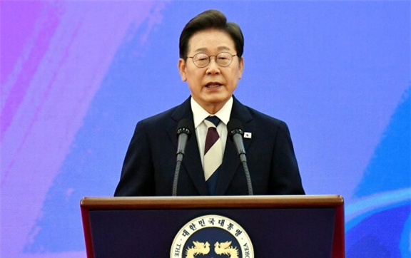 제21대 대한민국 대통령으로 취임한 이재명 대통령이 4일 오전 국회 로텐더홀에서 취임사를 하고 있다. 사진 / 오훈 기자