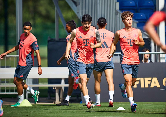 김민재, 벤피카전 앞두고 팀 훈련 합류. ⓒ바이에른 뮌헨