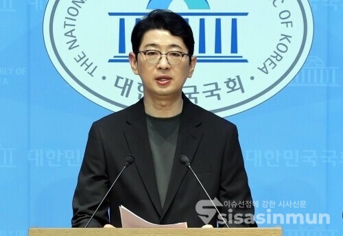 23일 주진우 의원이 기자회견을 하고 있다. [사진 / 오훈 기자]