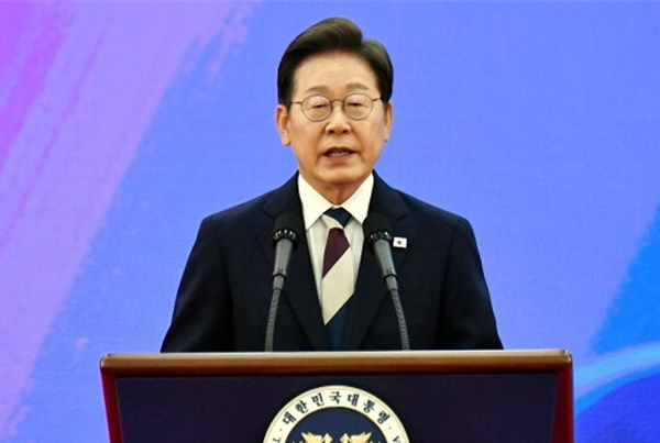 이재명 대통령이 지난달 4일 오전 서울 여의도 국회 본청 로텐더홀에서 열린 제21대 대통령 취임 선서 행사에서 취임 연설을 하고 있다. 사진 / 오훈 기자