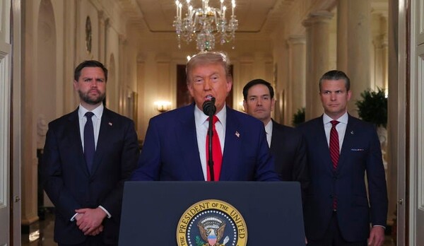 도널드 트럼프 미국 대통령이 과거 워싱턴 백악관에서 기자회견을 하고 있는 모습. ⓒ뉴시스