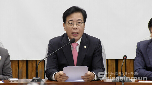 송언석 국민의힘 비상대책위원장 겸 원내대표가 29일 국회에서 열린 원내대책회의에서 발언하고 있다. 사진 / 이훈 기자