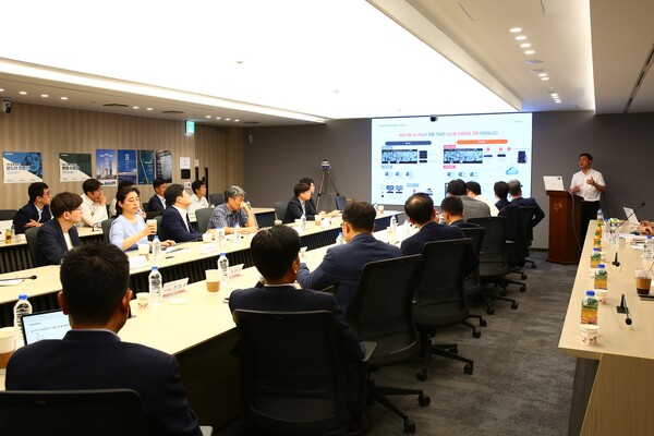 한화 건설부문이 AI 영상분석 기술을 접목한 스마트 관제 시스템 시연회를 진행중이다. ⓒ한화