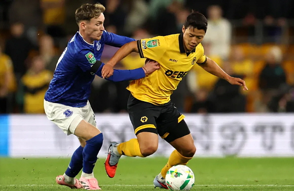 황희찬, 68분 소화하고 침묵. ⓒ울버햄튼 원더러스