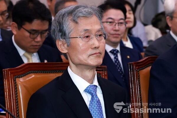 13일 조희대 대법원장이 법사위에 출석하고 있다.