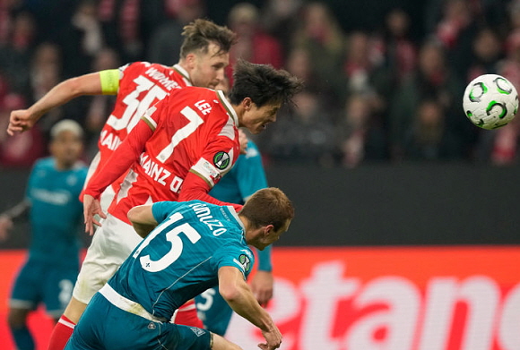 이재성, 풀타임 활약에도 팀의 패배 못 막아. ⓒAP/뉴시스