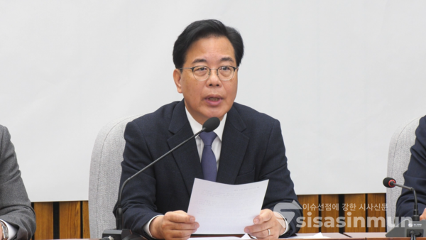 송언석 국민의힘 원내대표가 25일 원내대책회의에서 발언하고 있다. 사진 / 김경민 기자